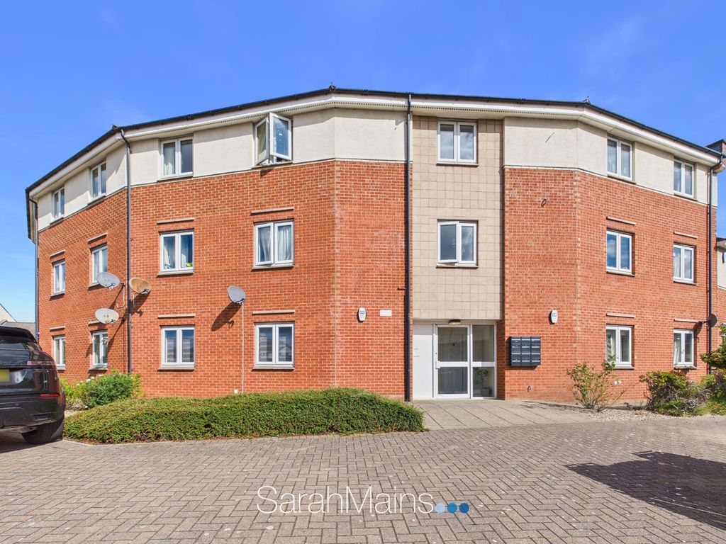 Property photo 1 of 10 External