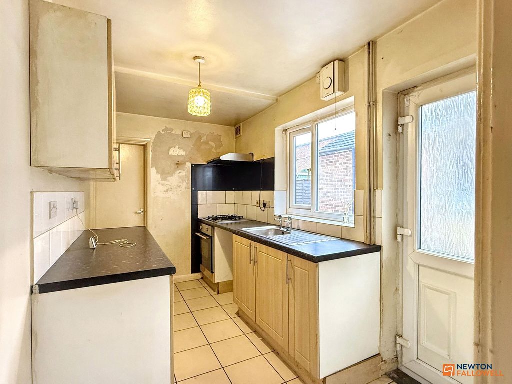 Property photo 3 of 19
