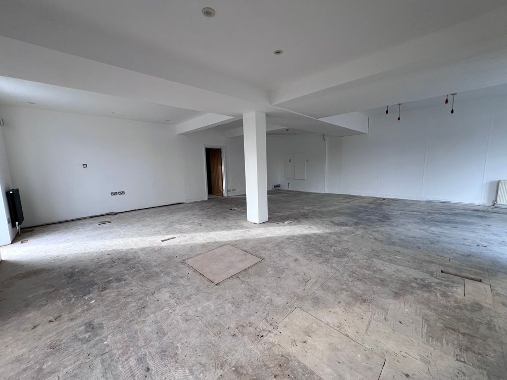 Property photo 2 of 11 Photo 6
