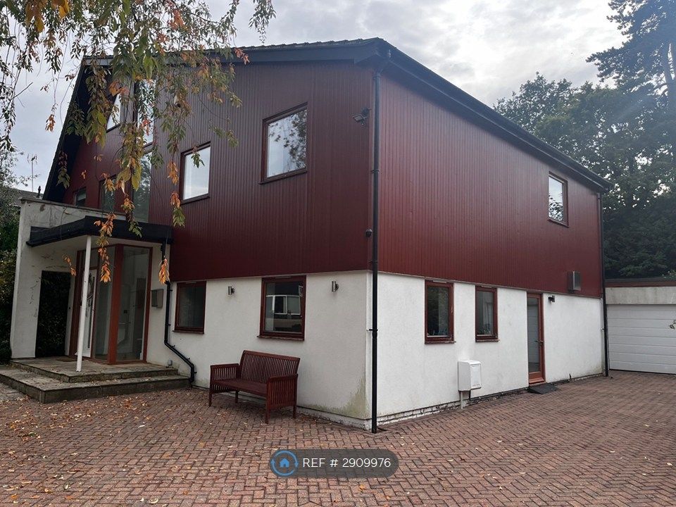 Property photo 3 of 5
