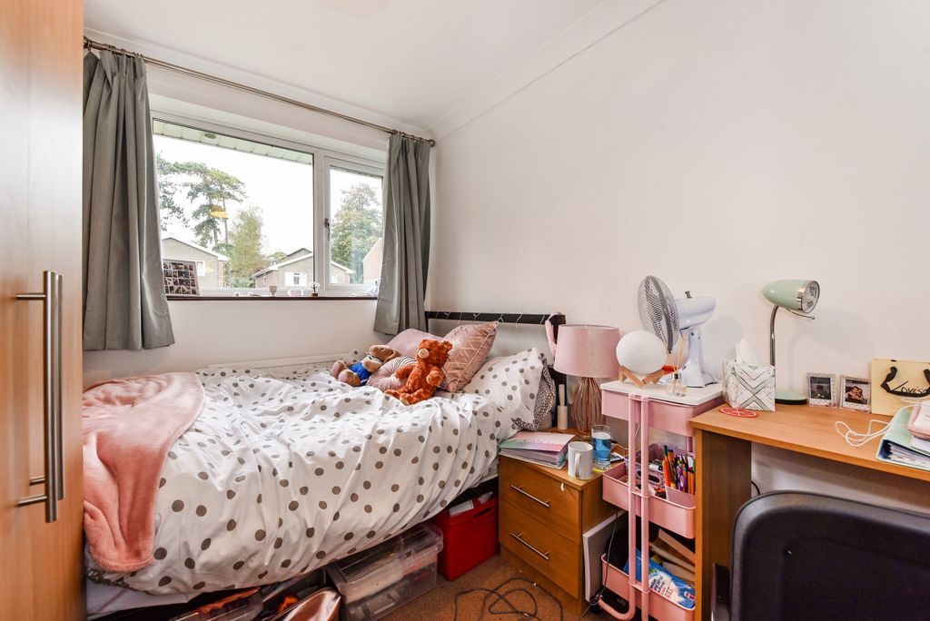 Property photo 2 of 9 Ph15_3228879