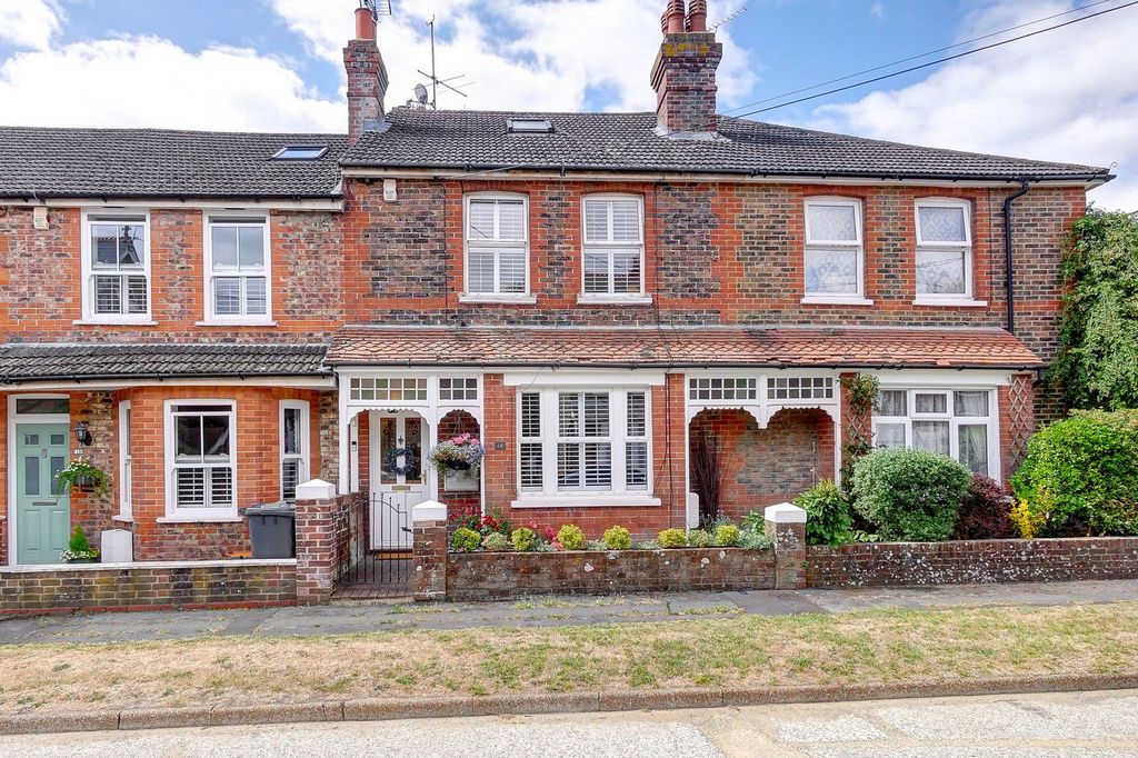 Property photo 1 of 42