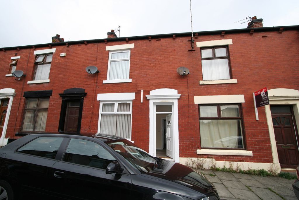 Property photo 1 of 8