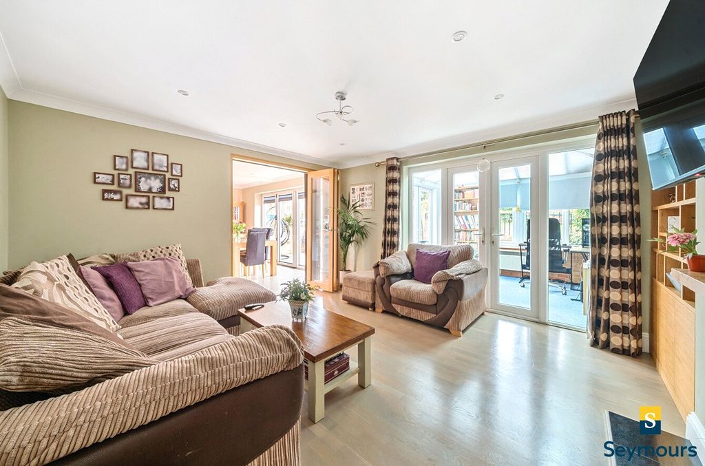 Property photo 3 of 17 Picture No. 04