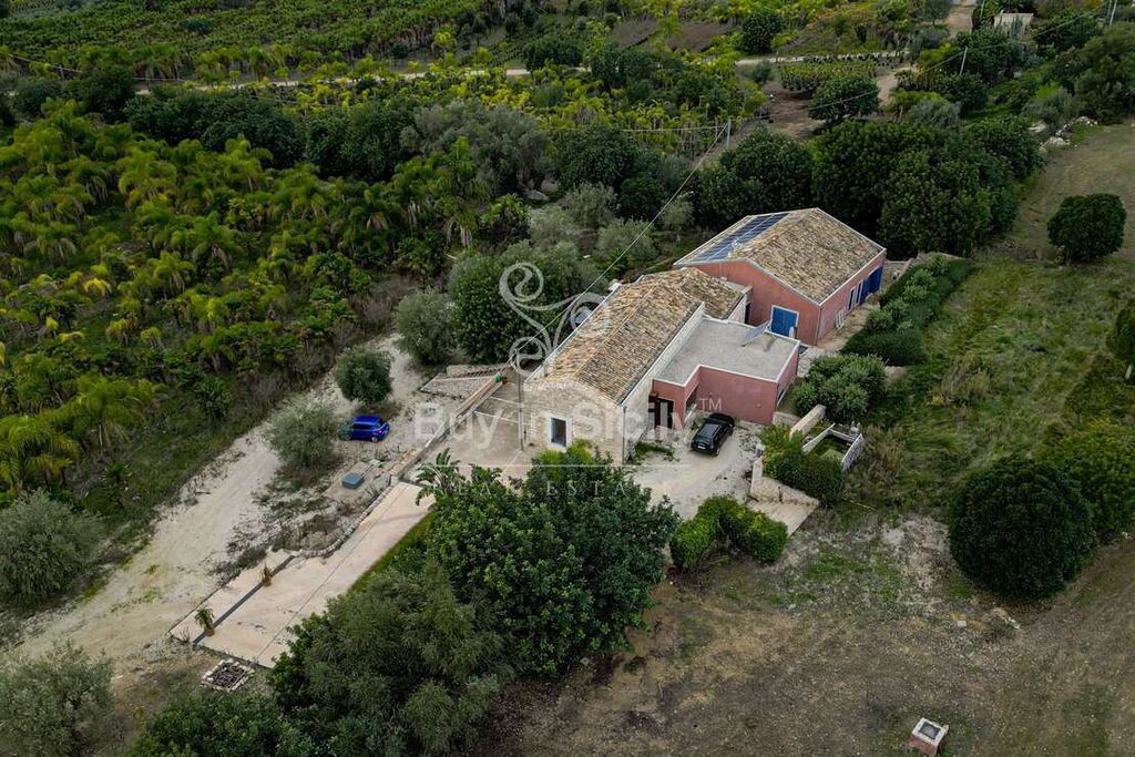 Property photo 2 of 27 <Alttext/>