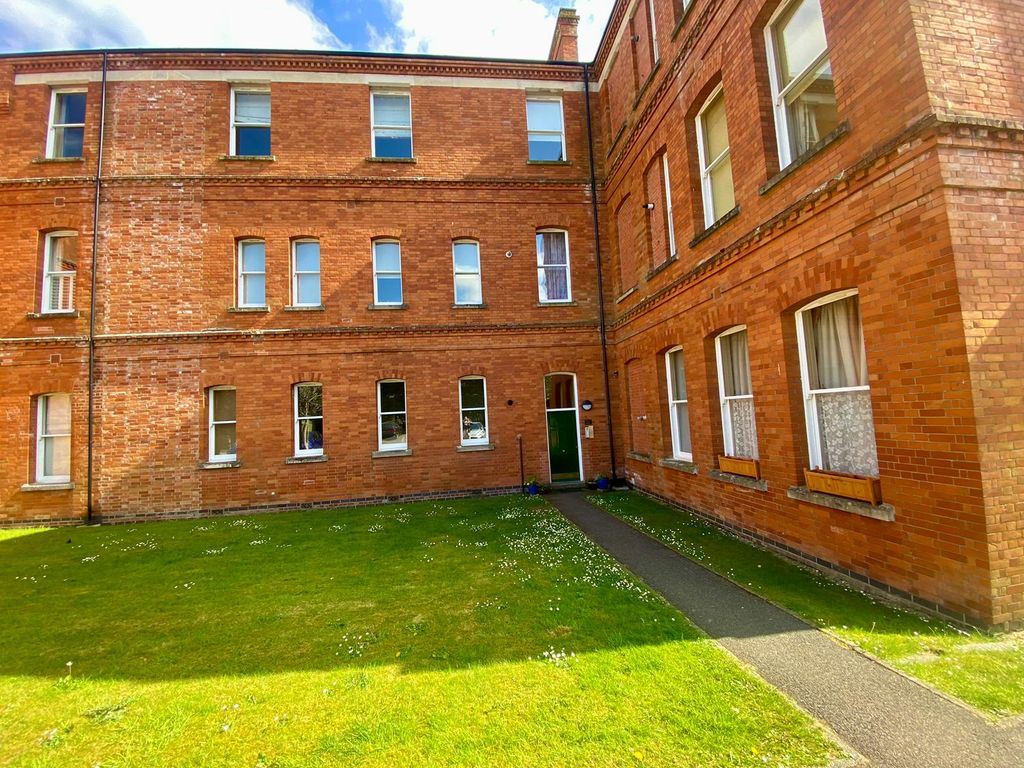 Property photo 1 of 29