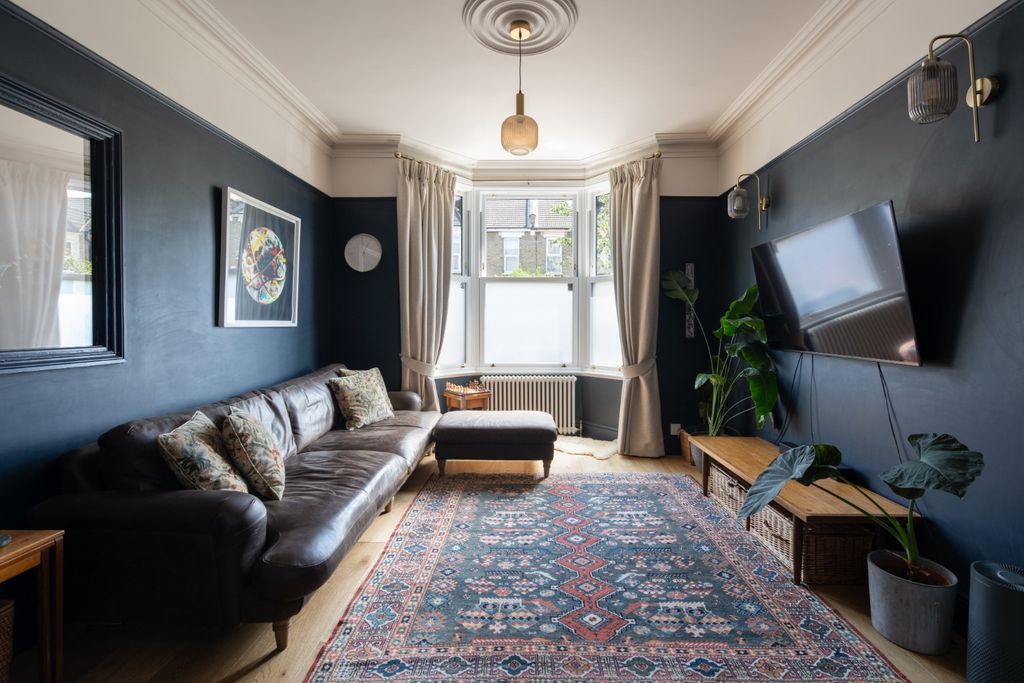 Property photo 2 of 46 5207421