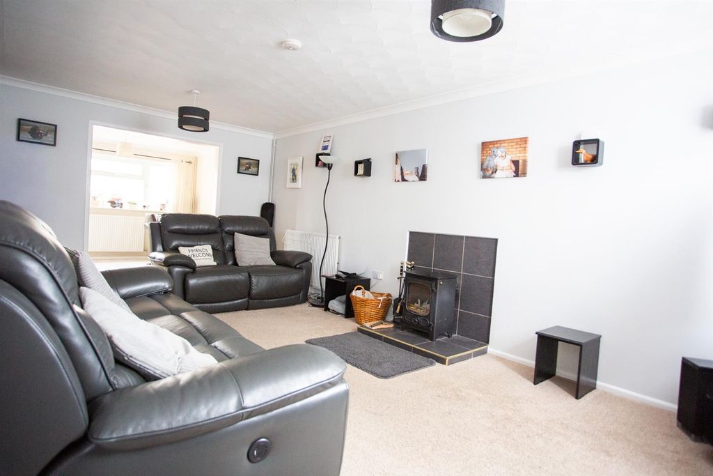 Property photo 3 of 18 Derb8695.Jpg