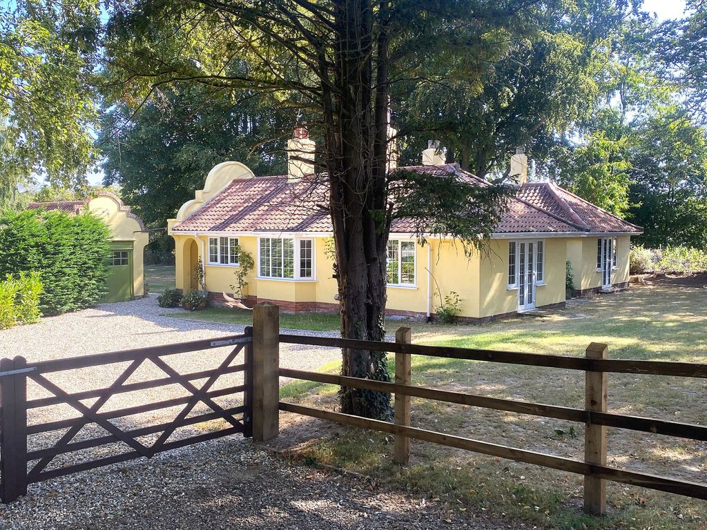 Property photo 1 of 23