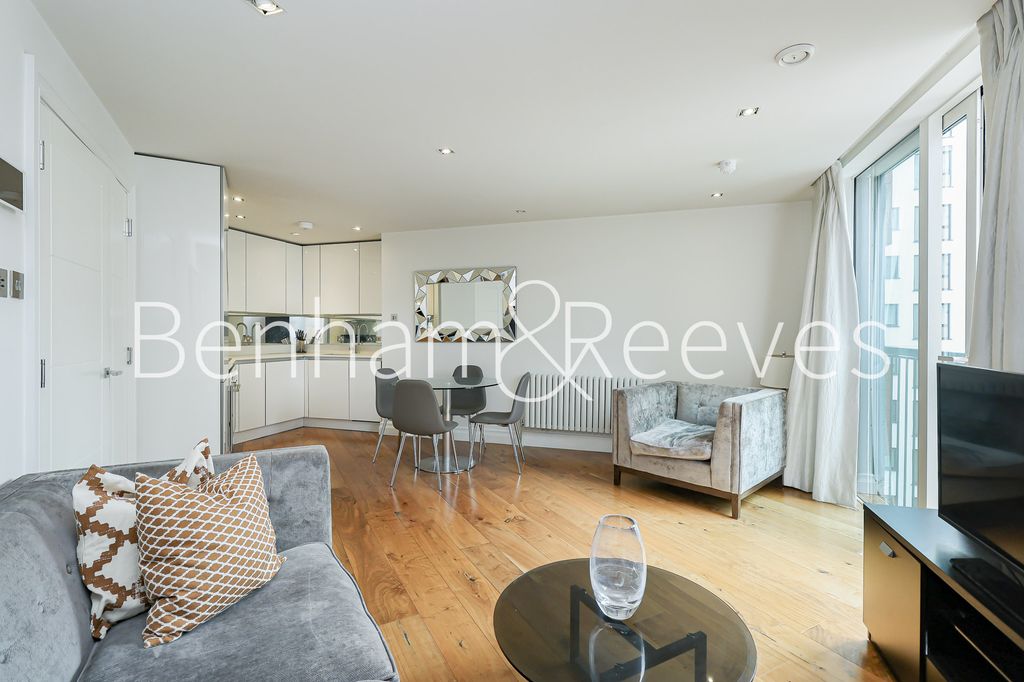 Property photo 1 of 8
