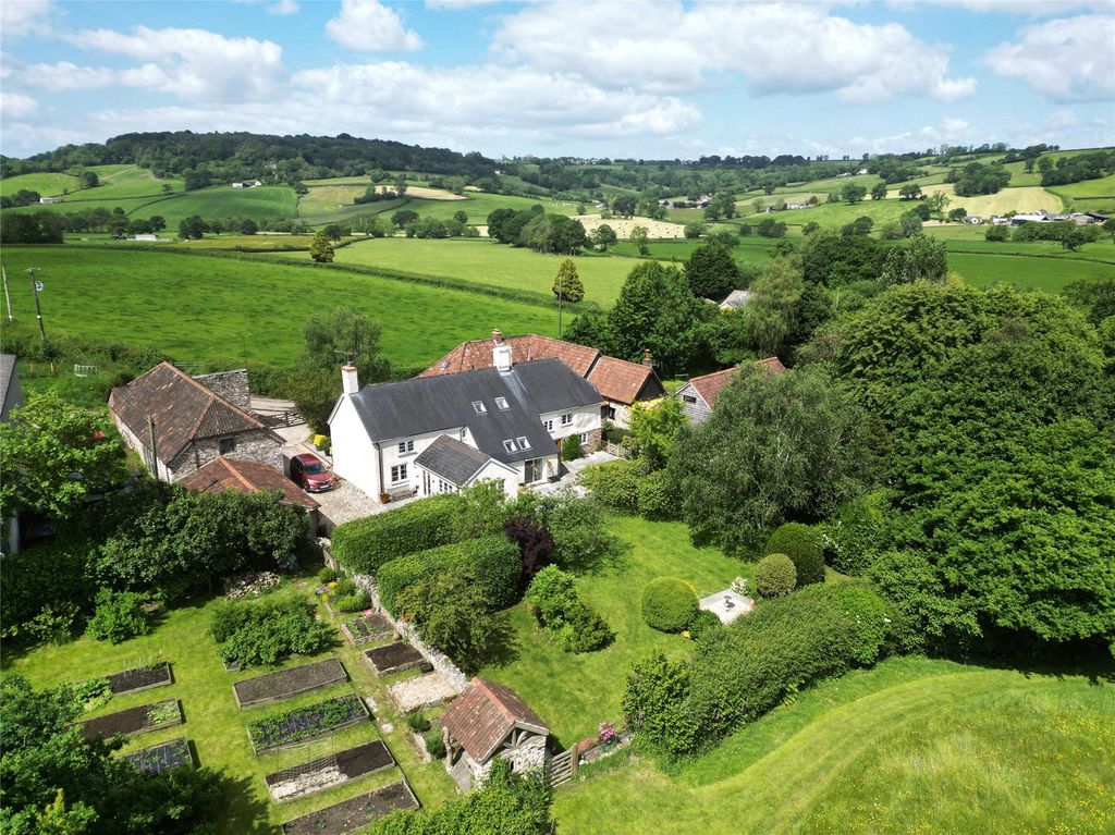 Property photo 1 of 30 Twistgates Farm