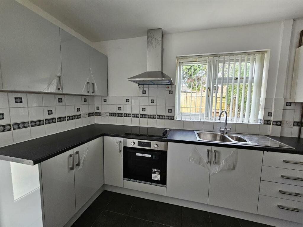 Property photo 2 of 8 Picture No. 08