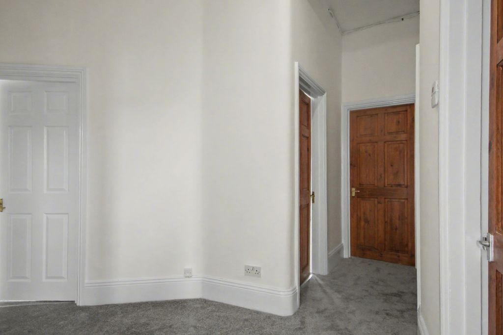 Property photo 3 of 13 4.Jpg