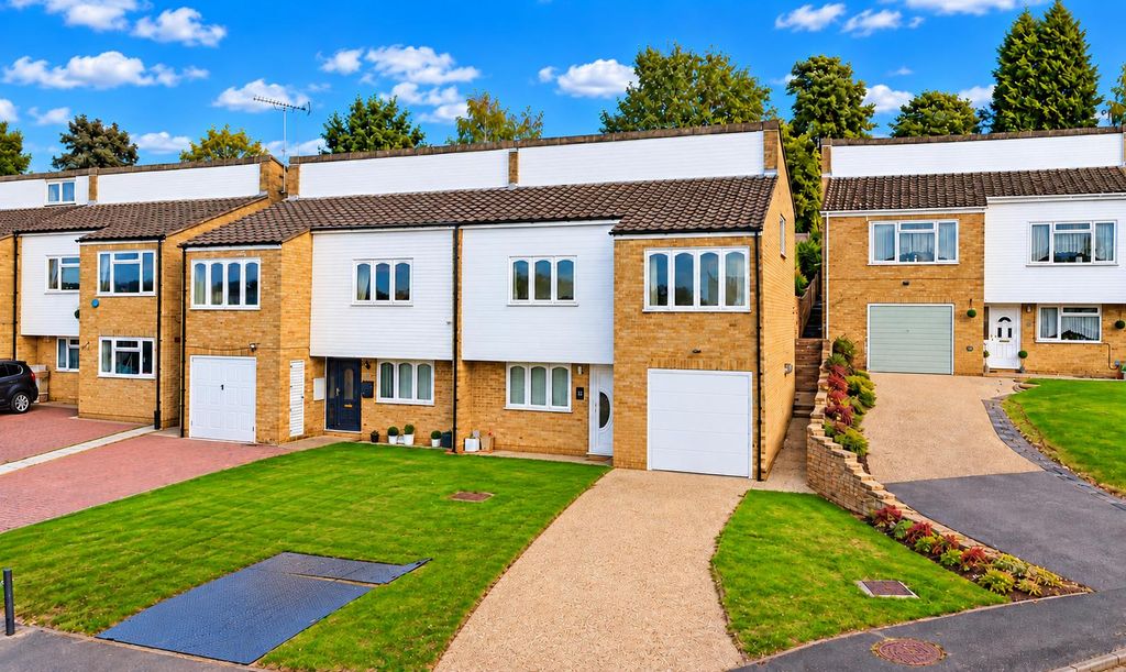 Property photo 1 of 16 23.Png