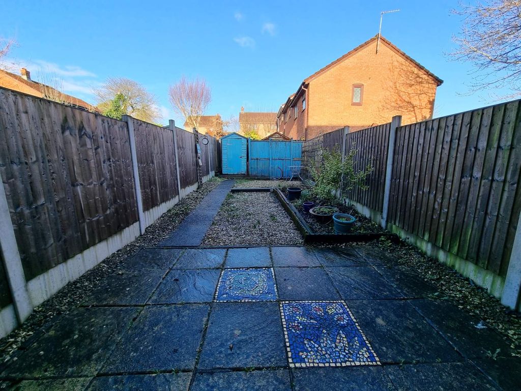 Property photo 2 of 21 Outside