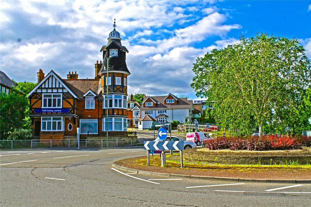 Property photo 2 of 7 Picture No. 03