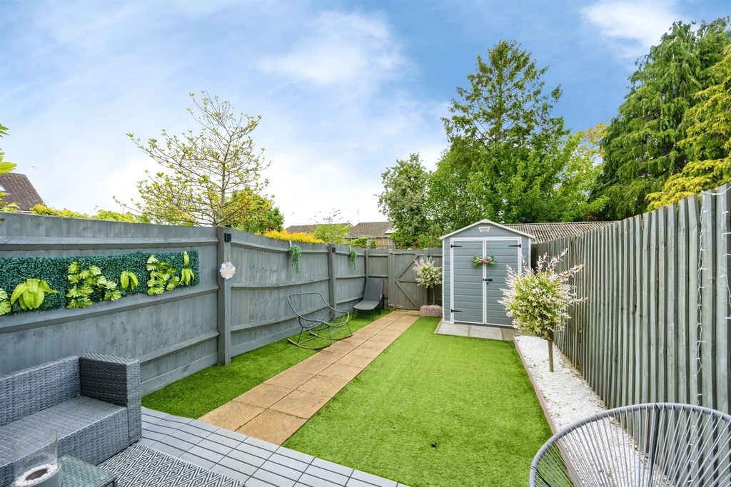 Property photo 2 of 14