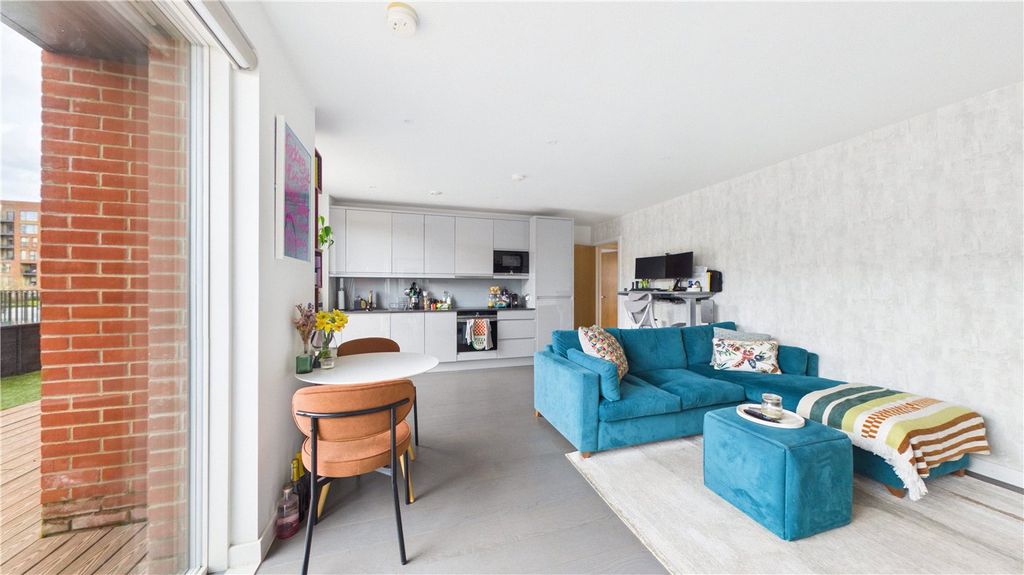 Property photo 3 of 26 Picture No. 11