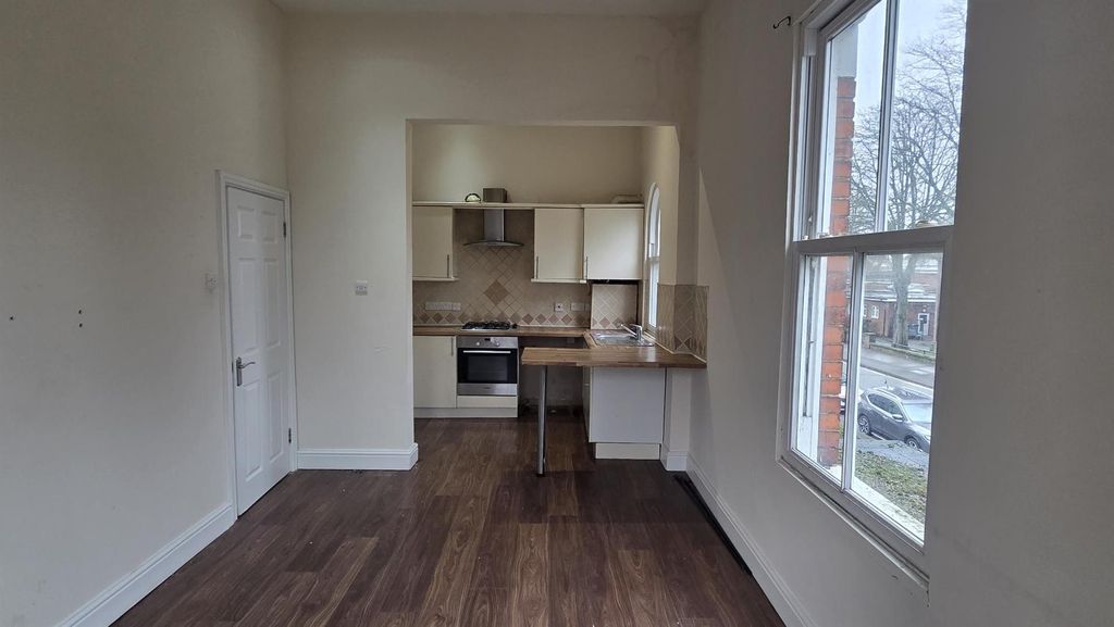 Property photo 1 of 9 42673.Jpg