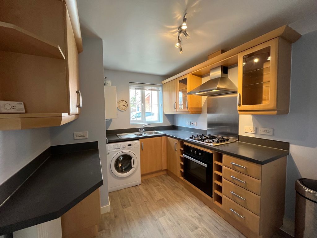 Property photo 2 of 18 Image