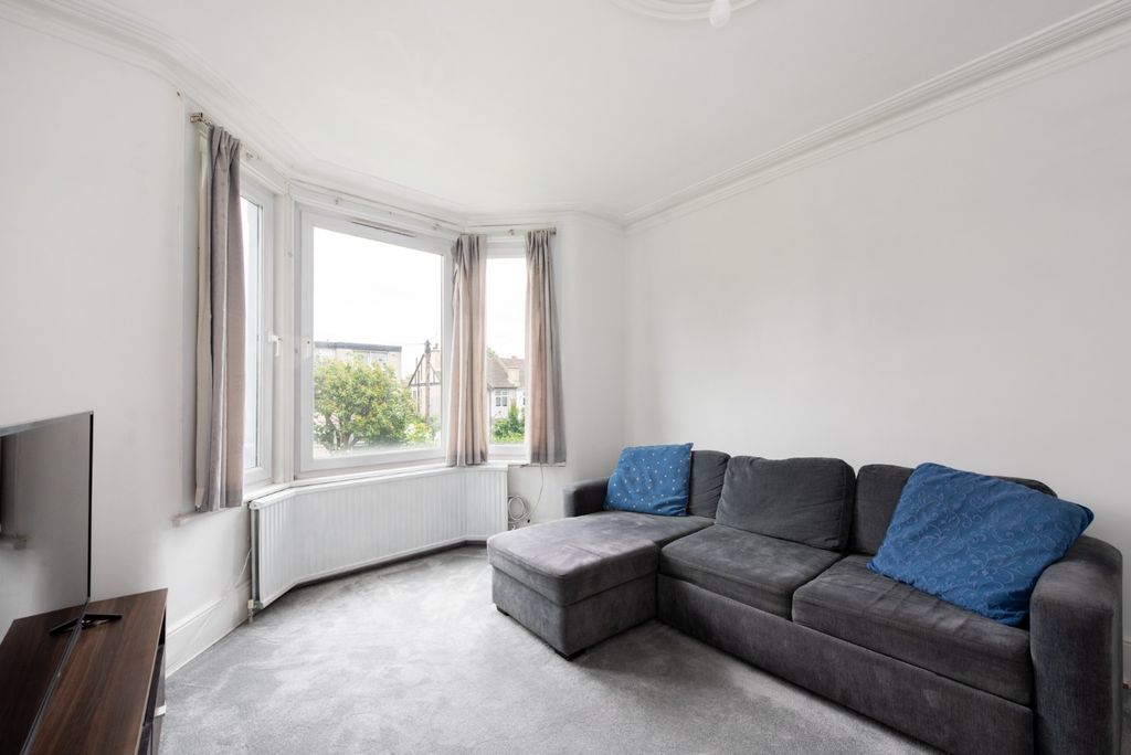Property photo 3 of 24 4292213