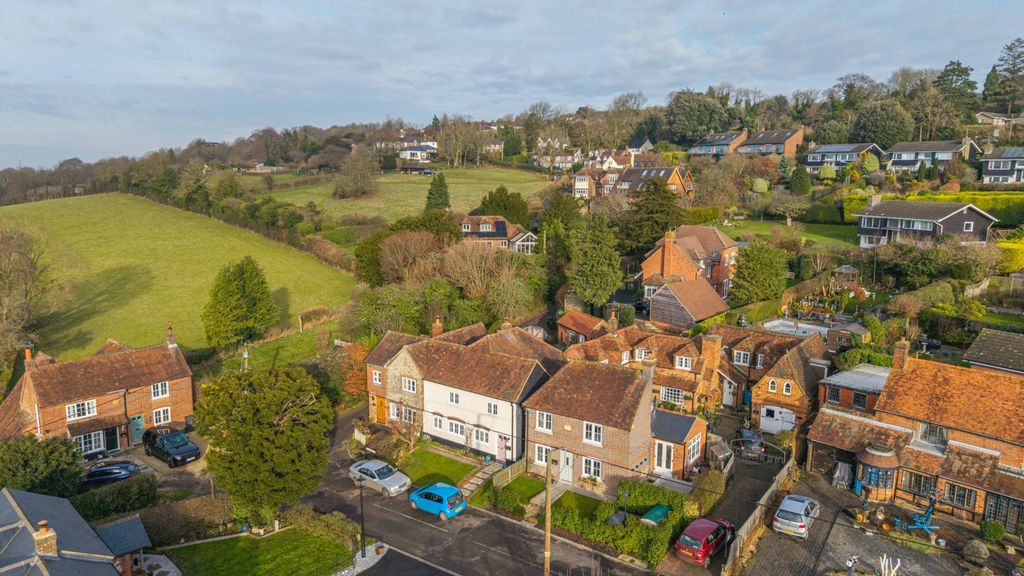 Property photo 3 of 17 10002205-Hr-3