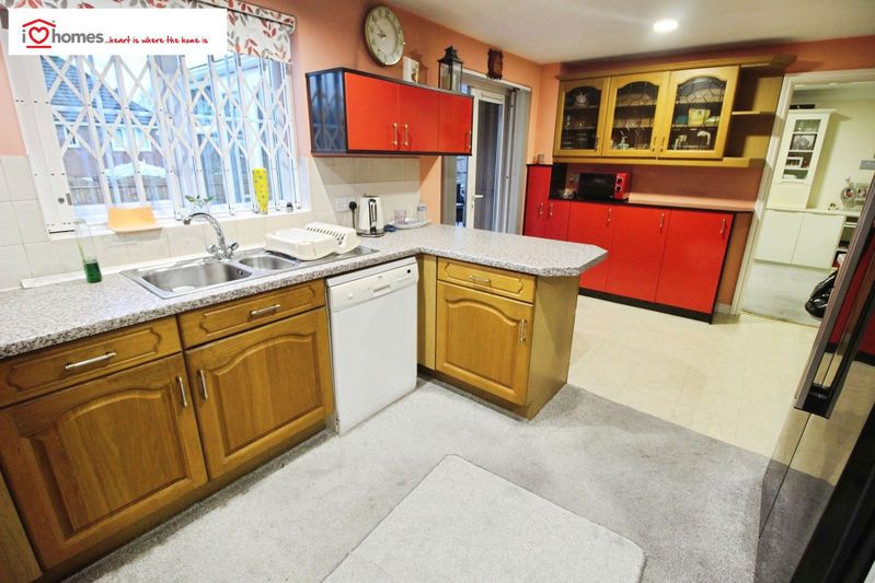 Property photo 3 of 17 Photo 3