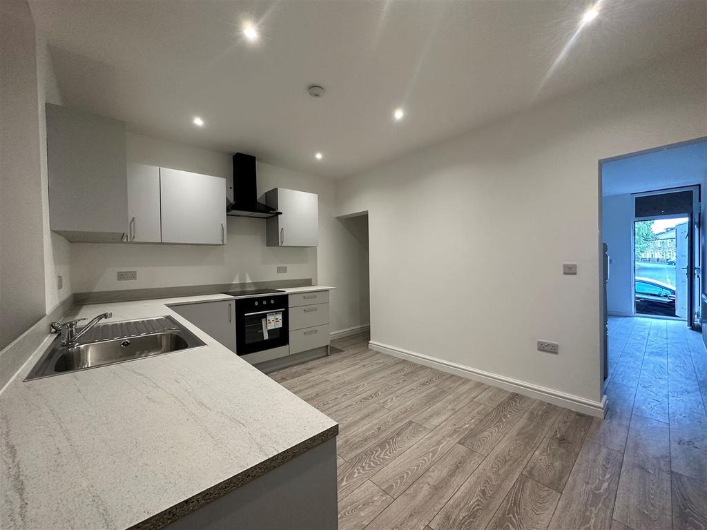 Property photo 2 of 7 2.Jpg