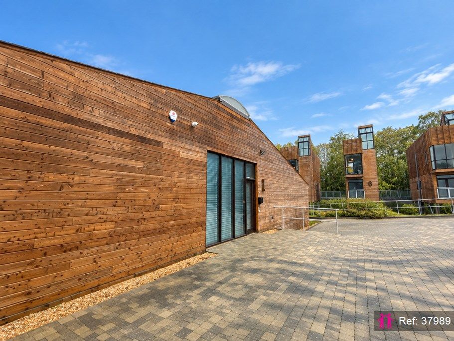 Property photo 2 of 3