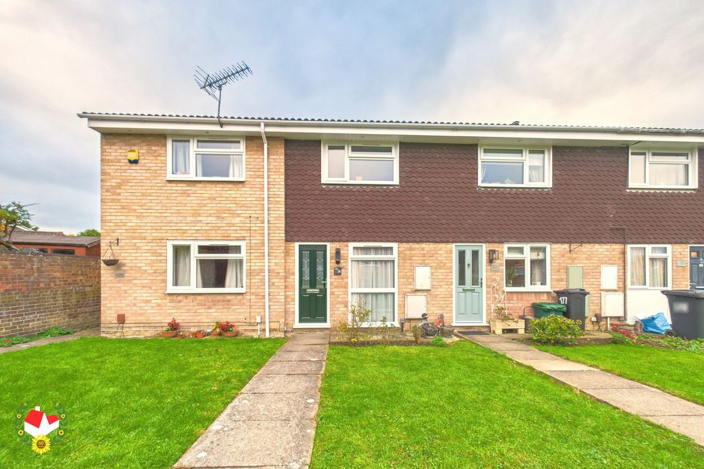 Property photo 1 of 12