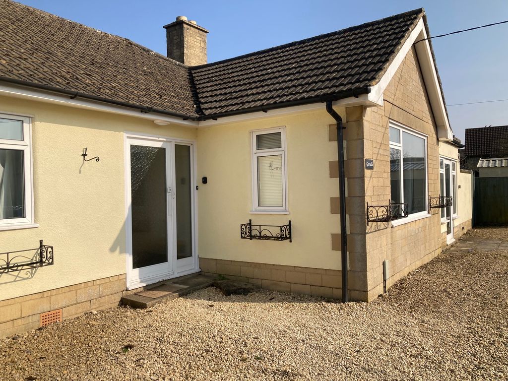 Property photo 2 of 20 9