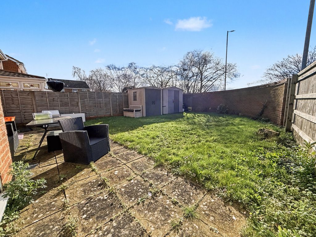 Property photo 2 of 12