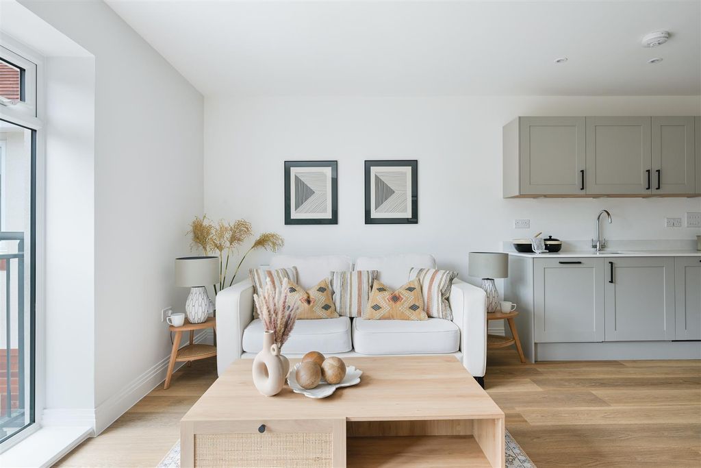 Property photo 2 of 17 Hope Place, 13- (12).Jpg
