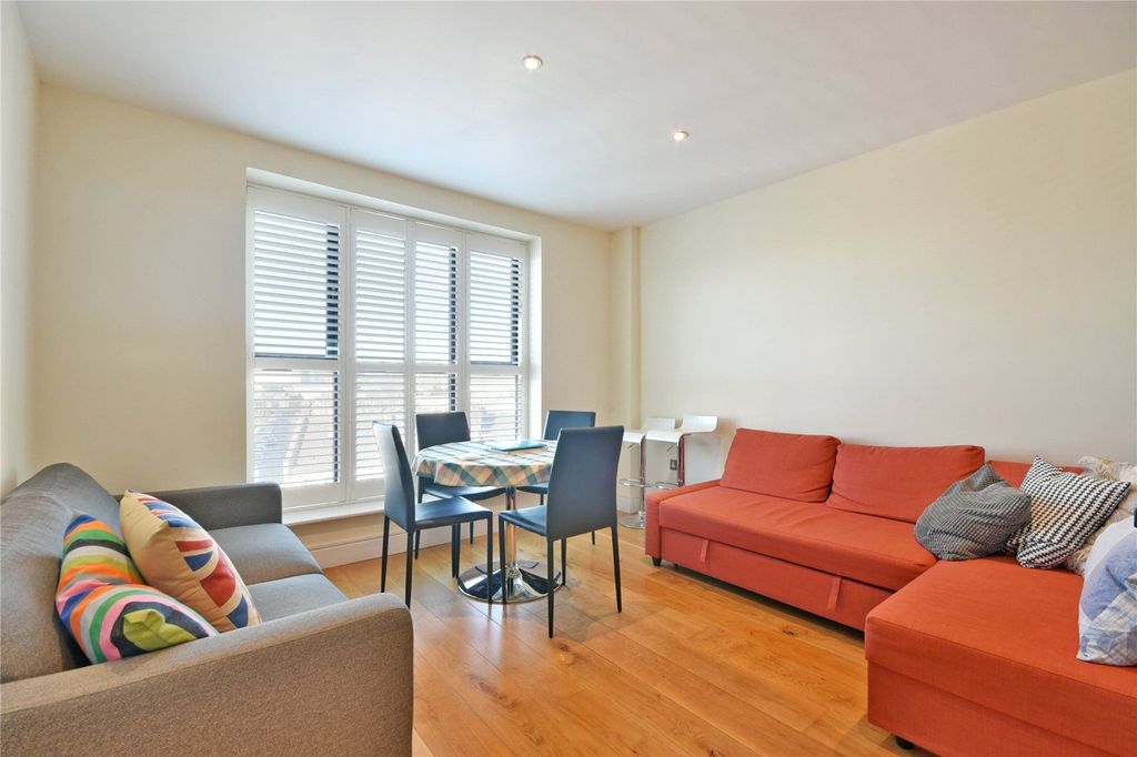 Property photo 1 of 10 Picture No. 23