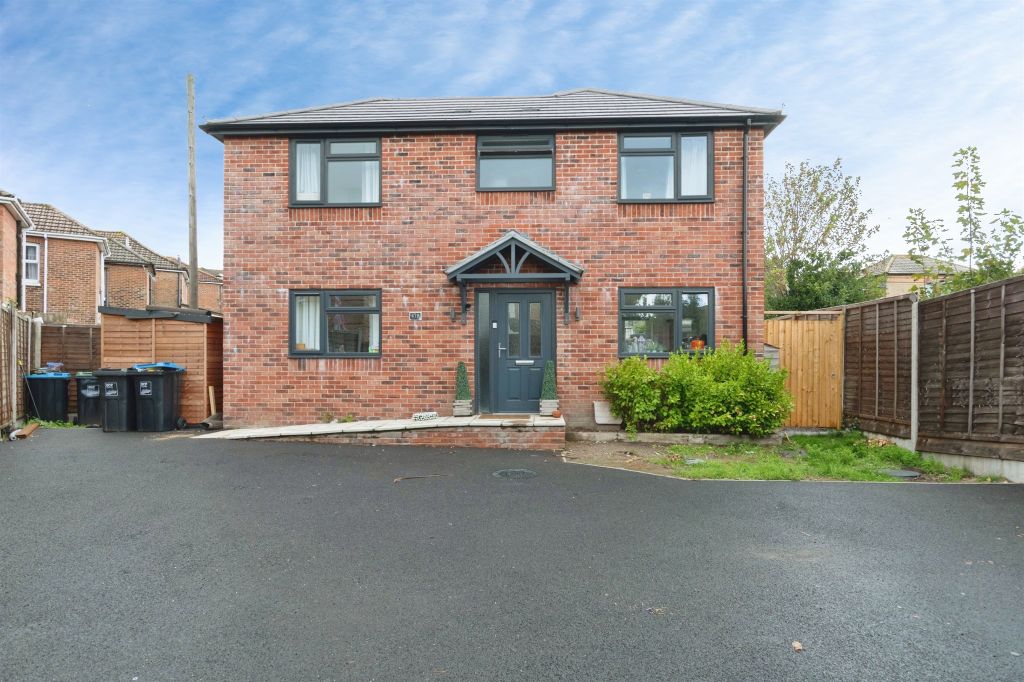 Property photo 2 of 15