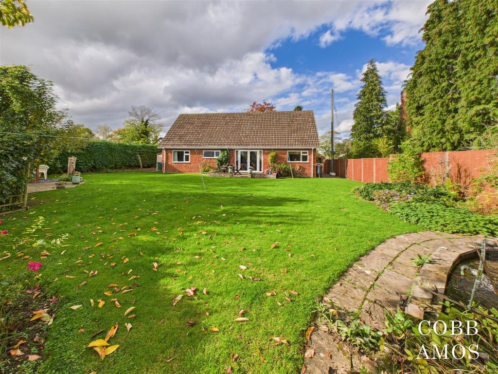 Property photo 3 of 26 Cam02803G0-Pr0237-Still022.Jpg