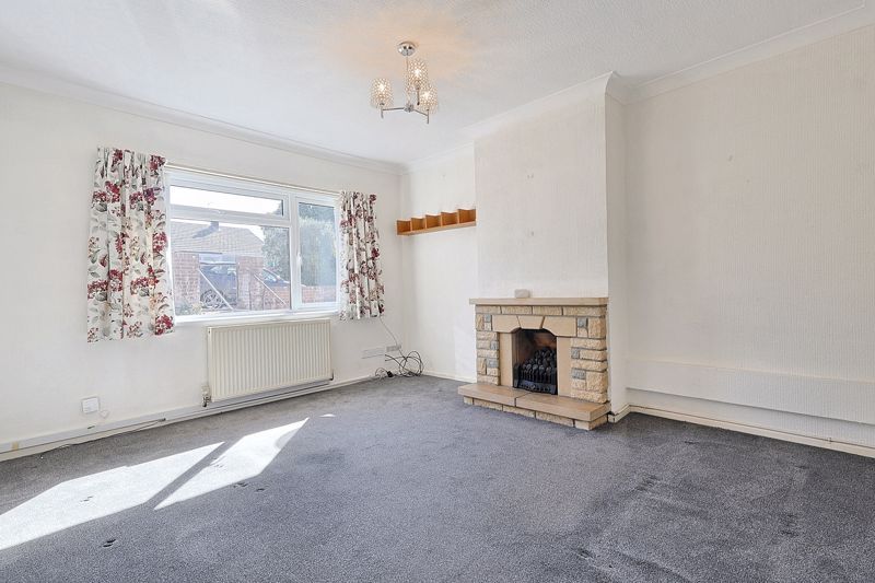 Property photo 3 of 12 Photo 6