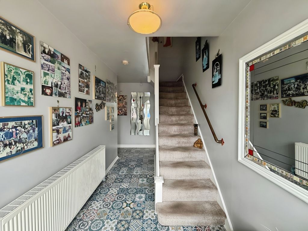 Property photo 2 of 20 5E1Ef676-Whatsapp 20Image 202025-08-29 20At 2013.4