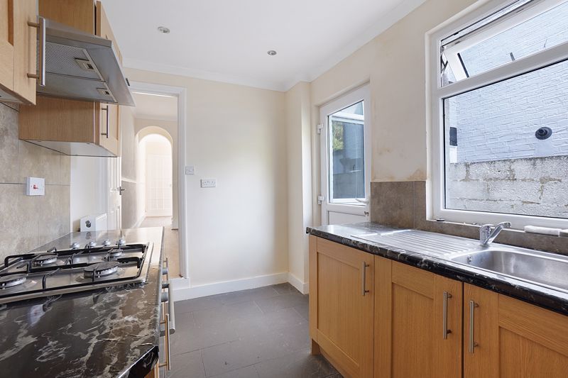 Property photo 1 of 10 Photo 15