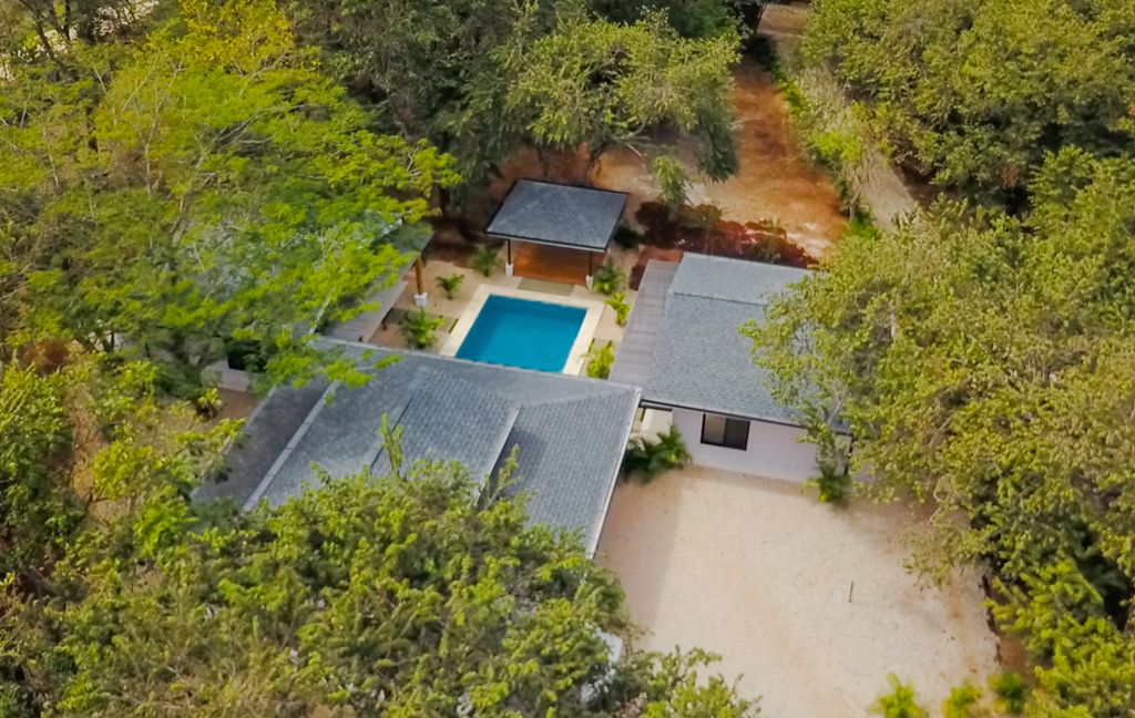 Property photo 2 of 53