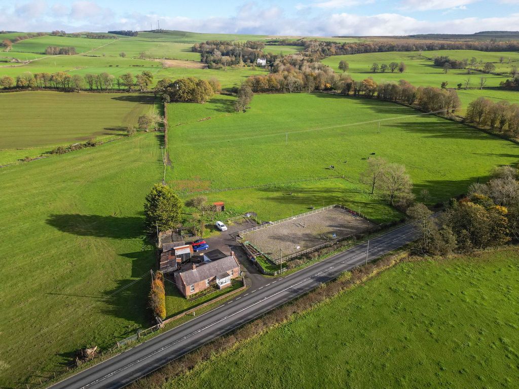 Property photo 2 of 26