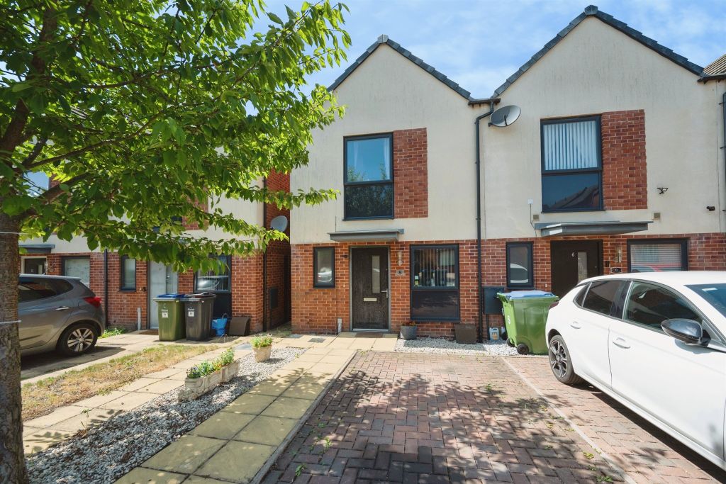Property photo 1 of 14