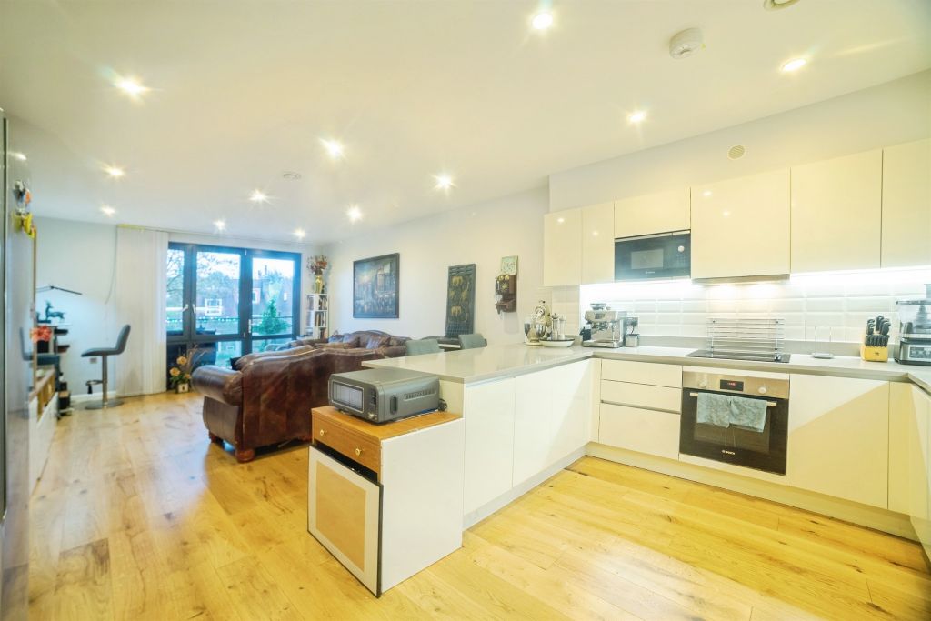 Property photo 2 of 11