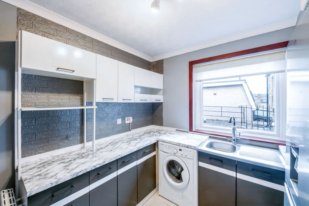 Additional image 6 of 1 bed flat for saleKing Street, Crieff PH7