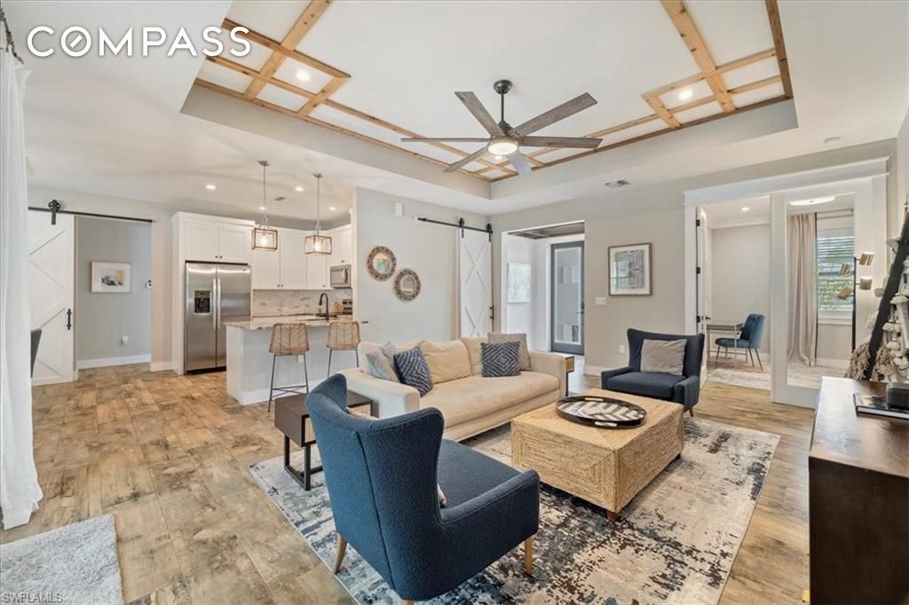 Property photo 3 of 25