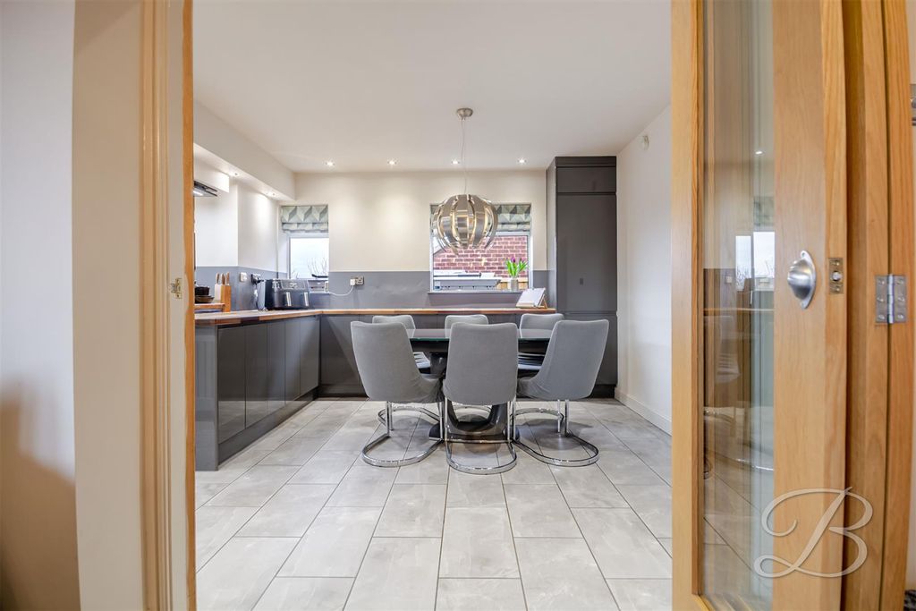 Property photo 2 of 24 Ccltd-20.Jpg