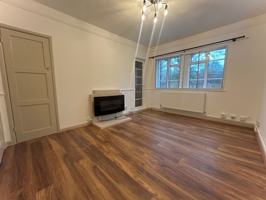 Property photo 2 of 11 717Ea9Dd-E87F-4728-82B7-E6A165Cadca8.Jpg