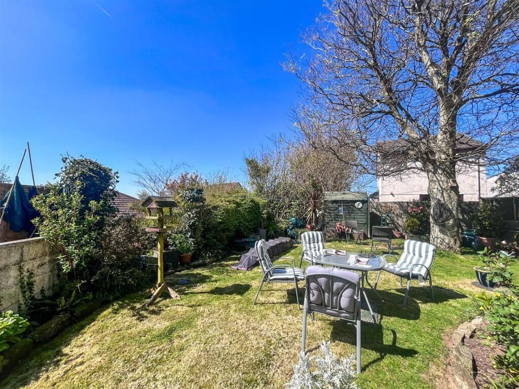 Property photo 2 of 20 4849243