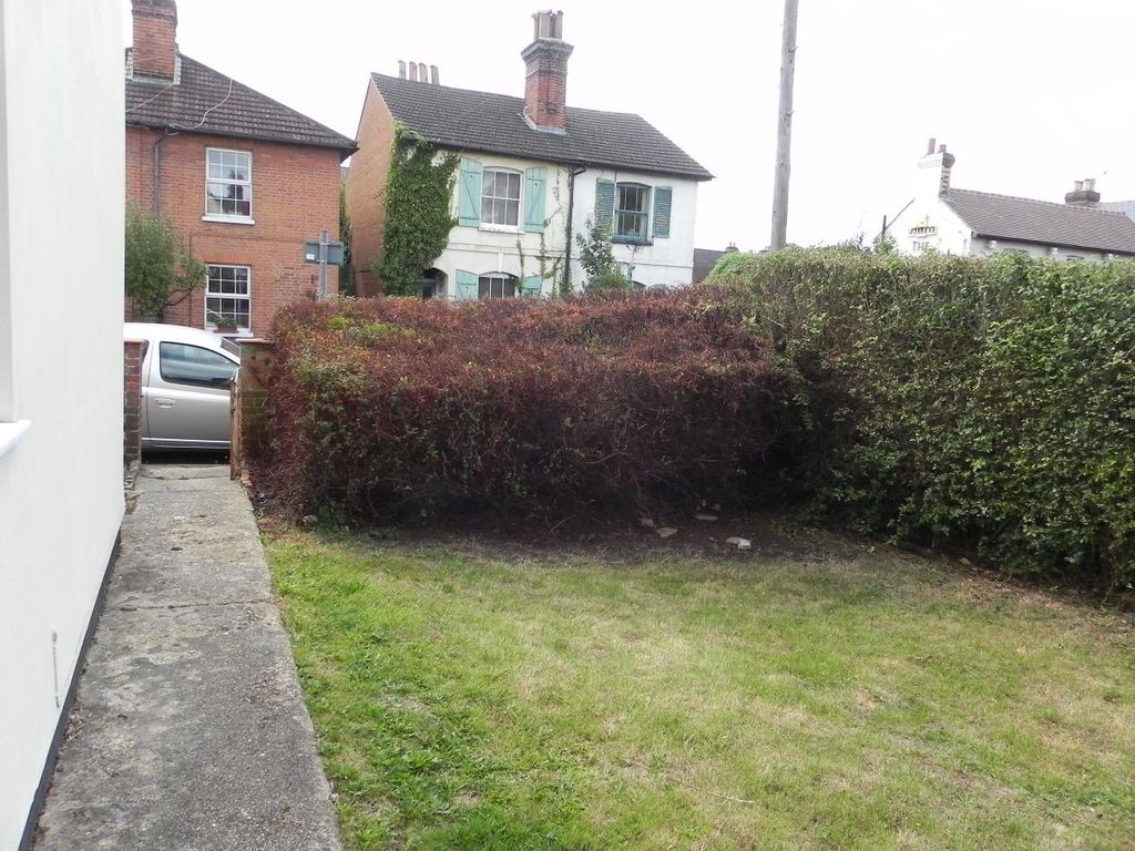 Property photo 3 of 19