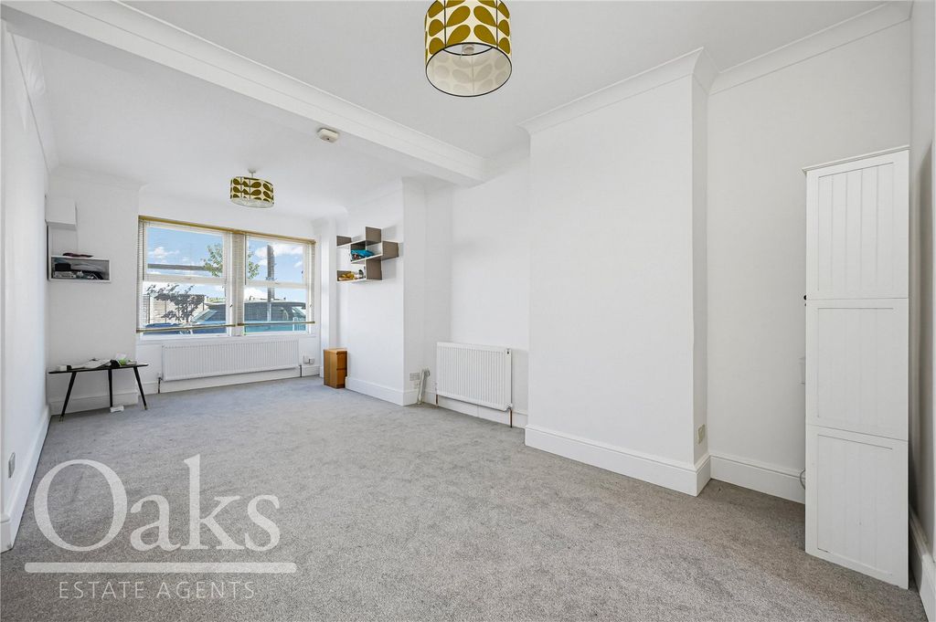 Property photo 2 of 10 Picture No. 17